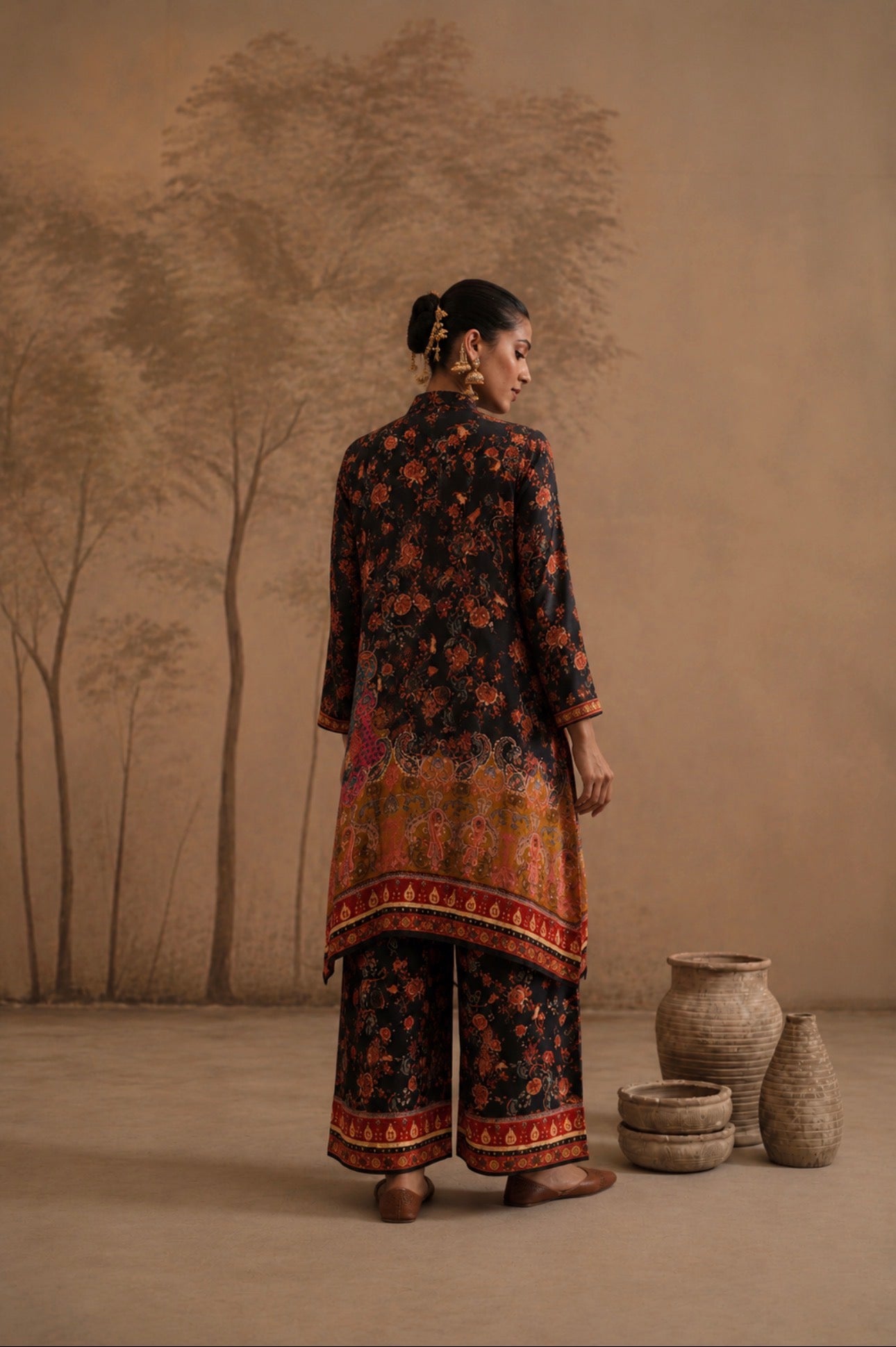 Midnight Tapestry Paisley Print Kurta & Wide-Leg Palazzo Set