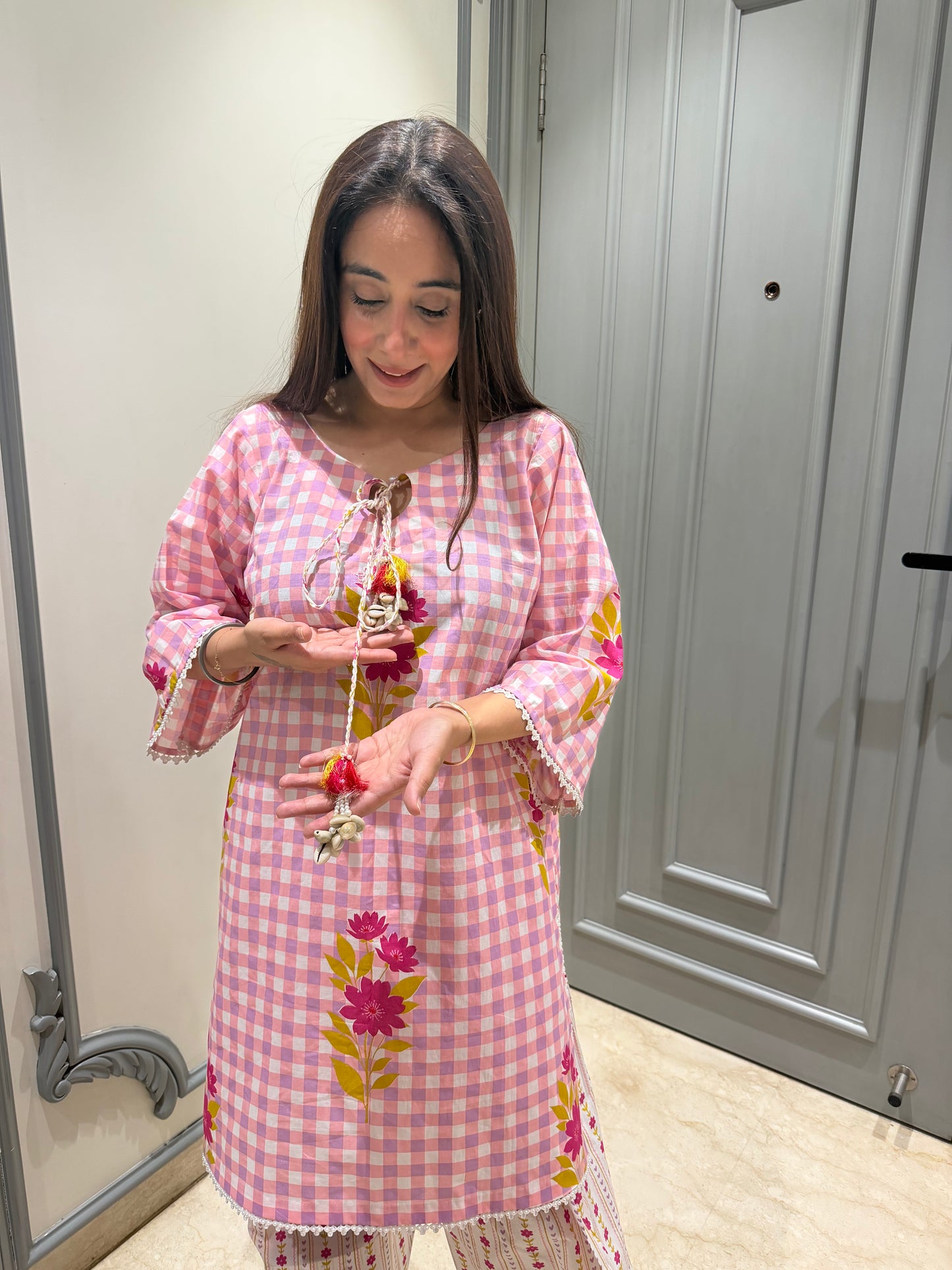 Pink Checkered Floral Kurta Set with Tassels