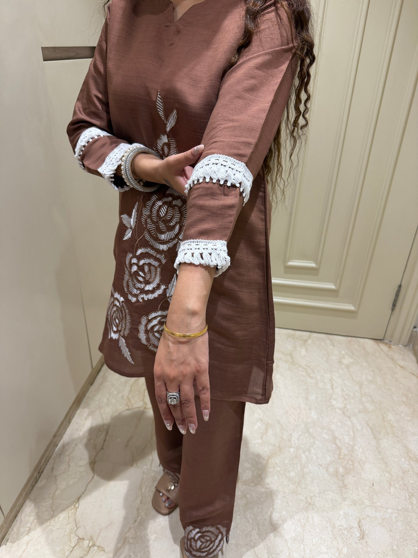 Warm Cocoa Rose-Embroidered Tunic & Palazzo Set with Lace Details