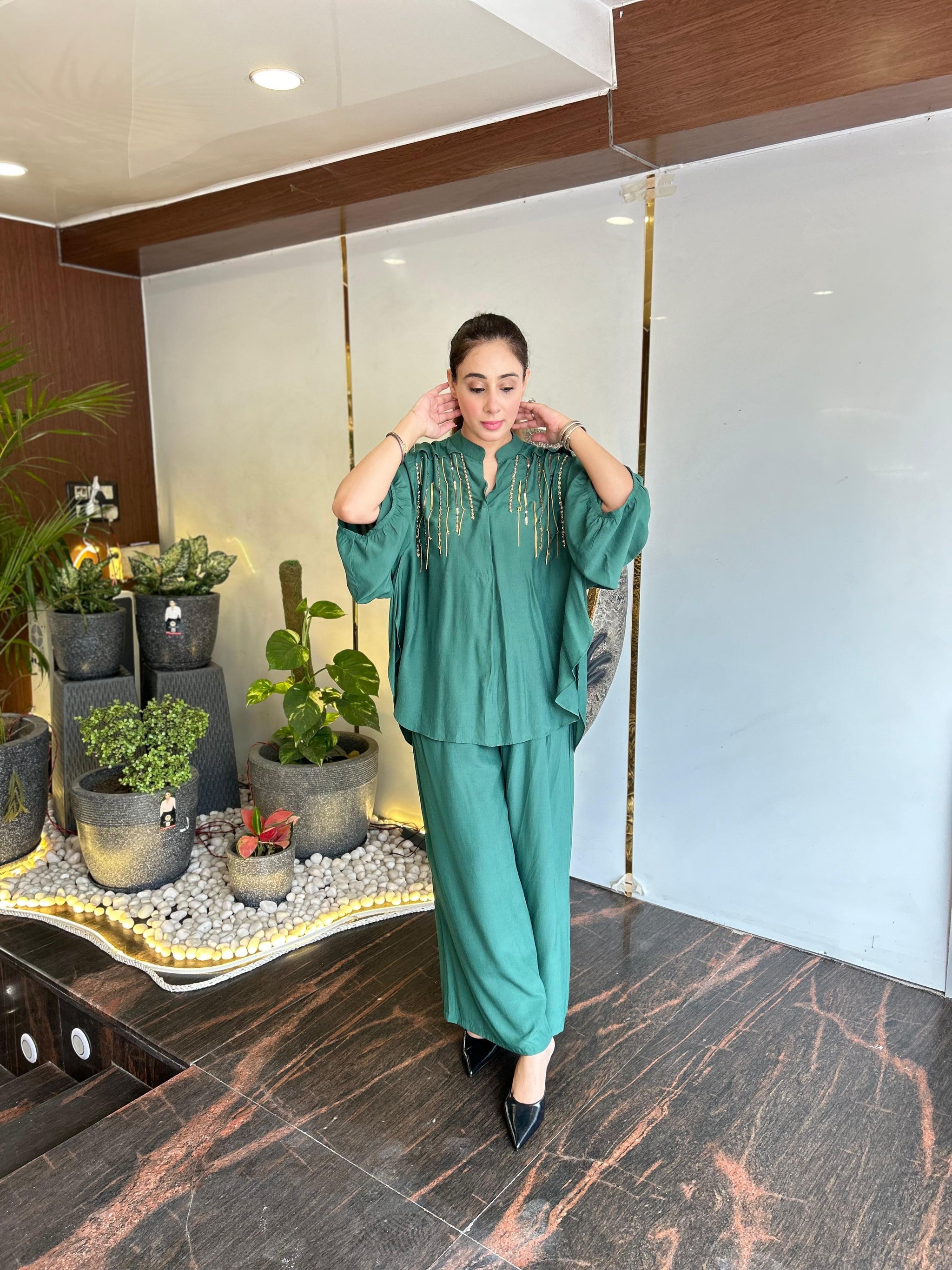 Yaarana Cord-Set