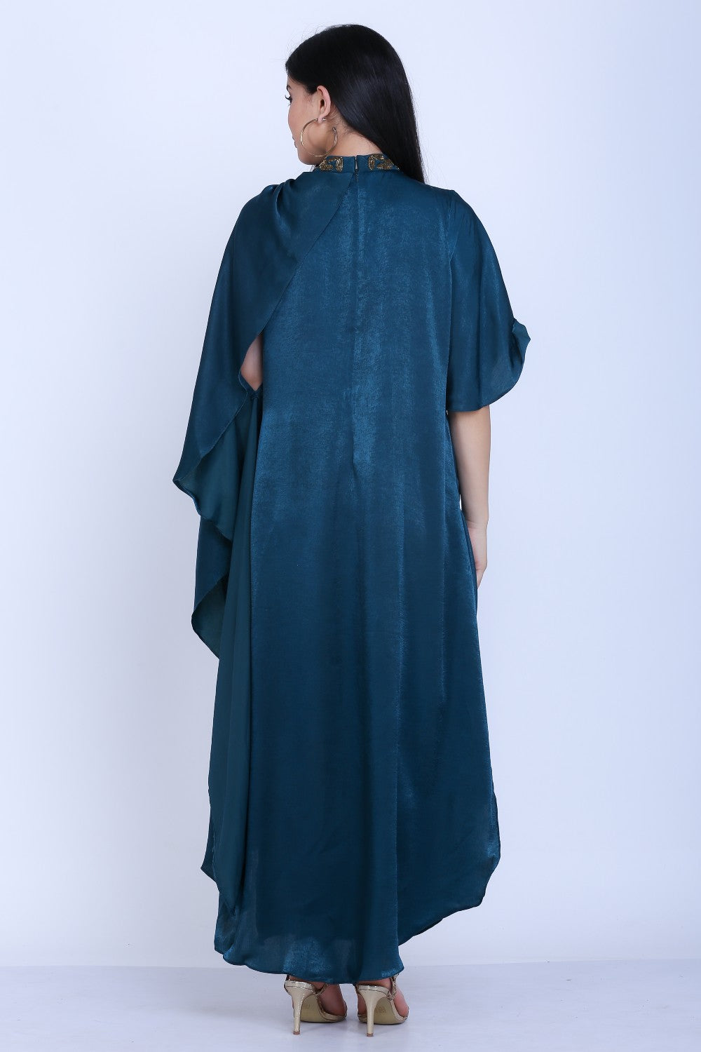 Drape With Katdaana Embellishment