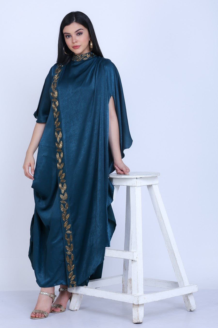 Drape With Katdaana Embellishment